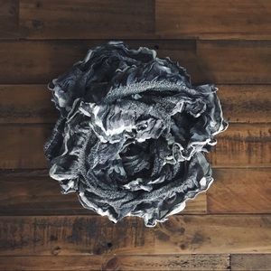 NWOT Ruffled Fashion Scarf in Gray